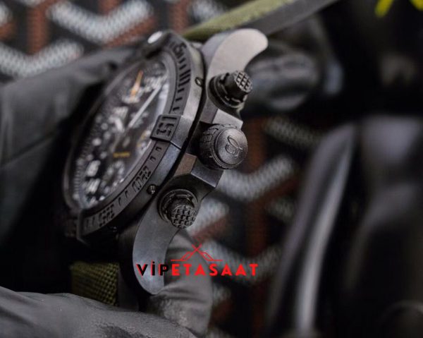 Breitling Avenger Super Clone Eta Saat Yeşil Kordon