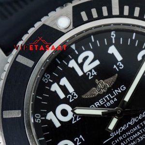 Breitling Superocean Çelik Kasa Siyah Kadran Kauçuk Kordon Eta