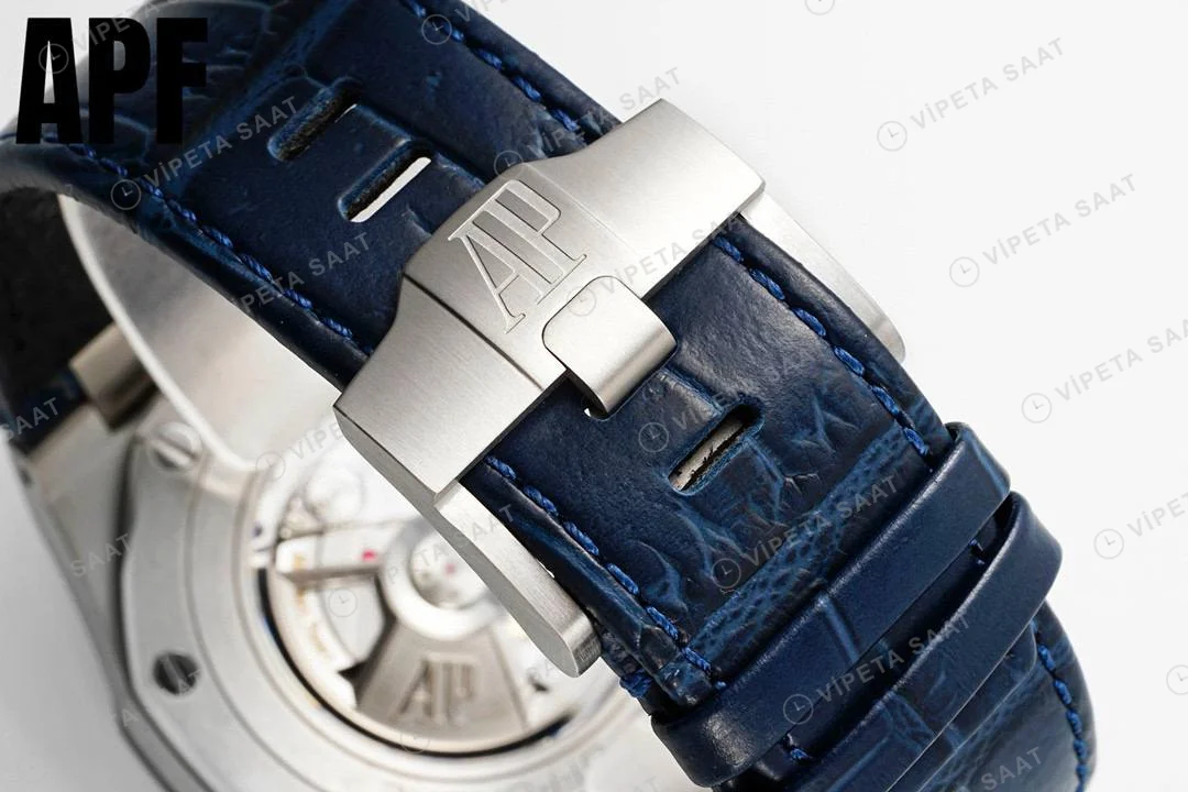 Audemars Piguet Royal Blue Chronograph 44 ETA Saat detay 6