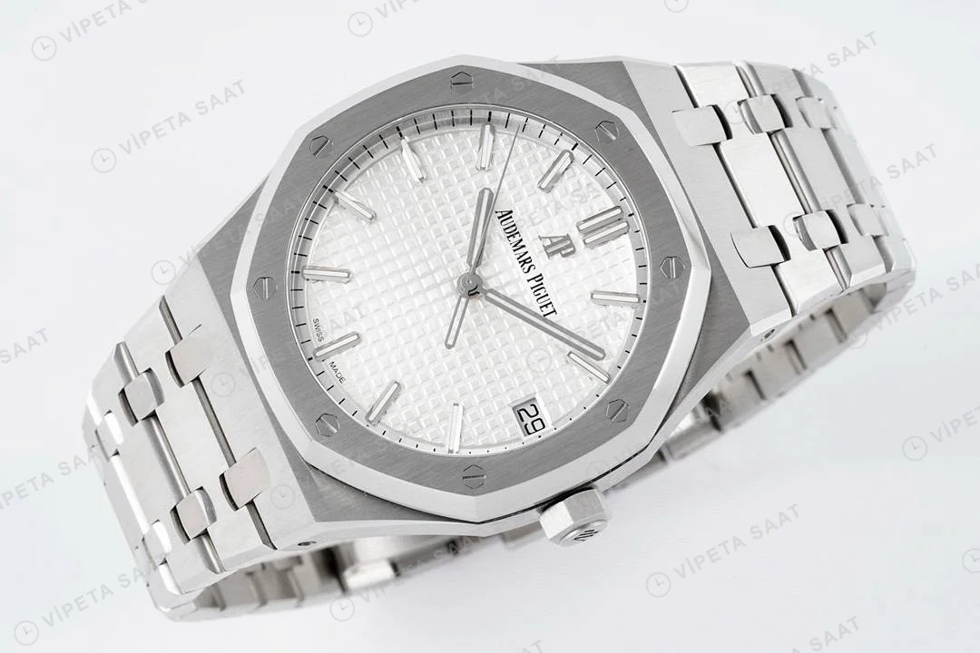 Audemars Piguet Royal Oak 15500 Beyaz Kadran Çelik 41mm Super Clone ETA Saat detay 9