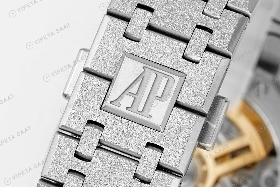 Audemars Piguet Royal Oak 26240bc Mavi Kadran Aps Factory 4401 Super Clone ETA Saat yan görünüm