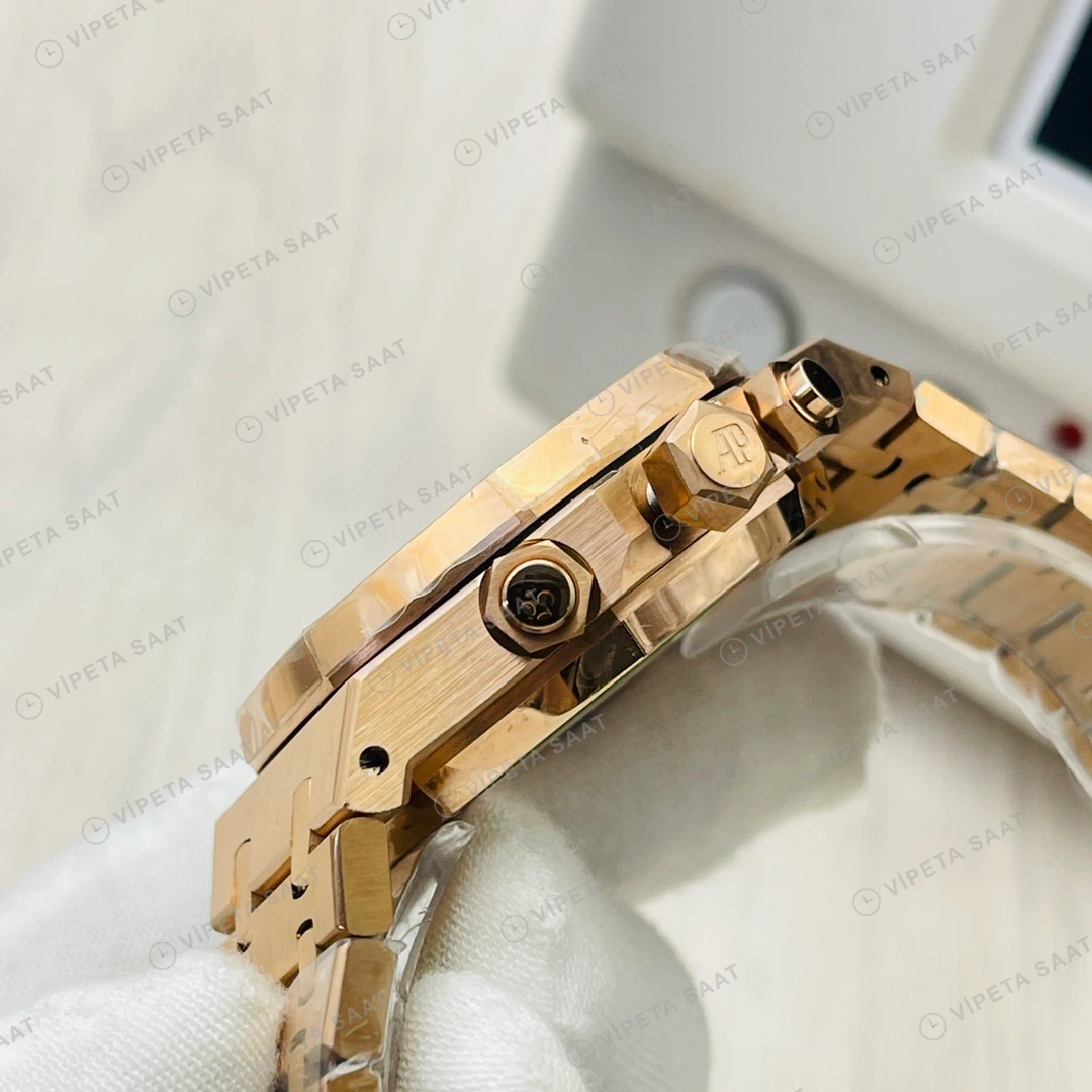 Audemars Piguet Royal Oak Kronograf Mavi Kadran Gold 41mm Super Clone ETA Eta Saat detay 5
