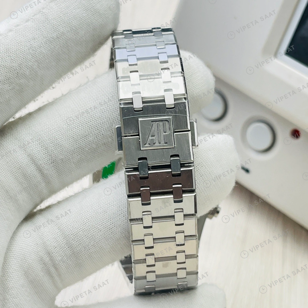 Audemars Piguet Royal Oak Kronograf Siyah Kadran Çelik 41mm Super Clone ETA Eta Saat yan görünüm
