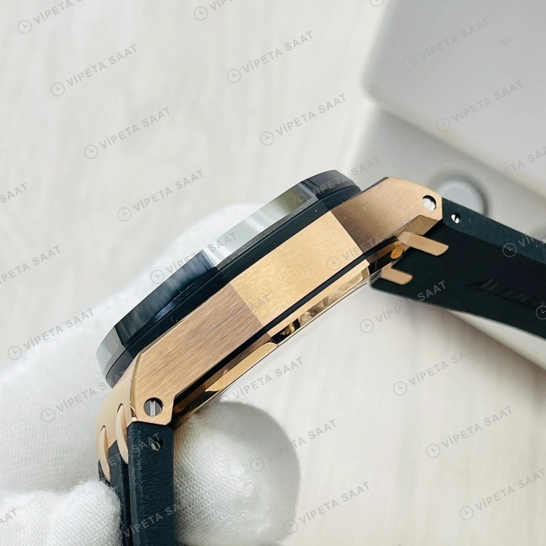Audemars Piguet Royal Oak Offshore Kronograf Siyah Kadran Gold 42mm Super Clone ETA Eta Saat detay 6