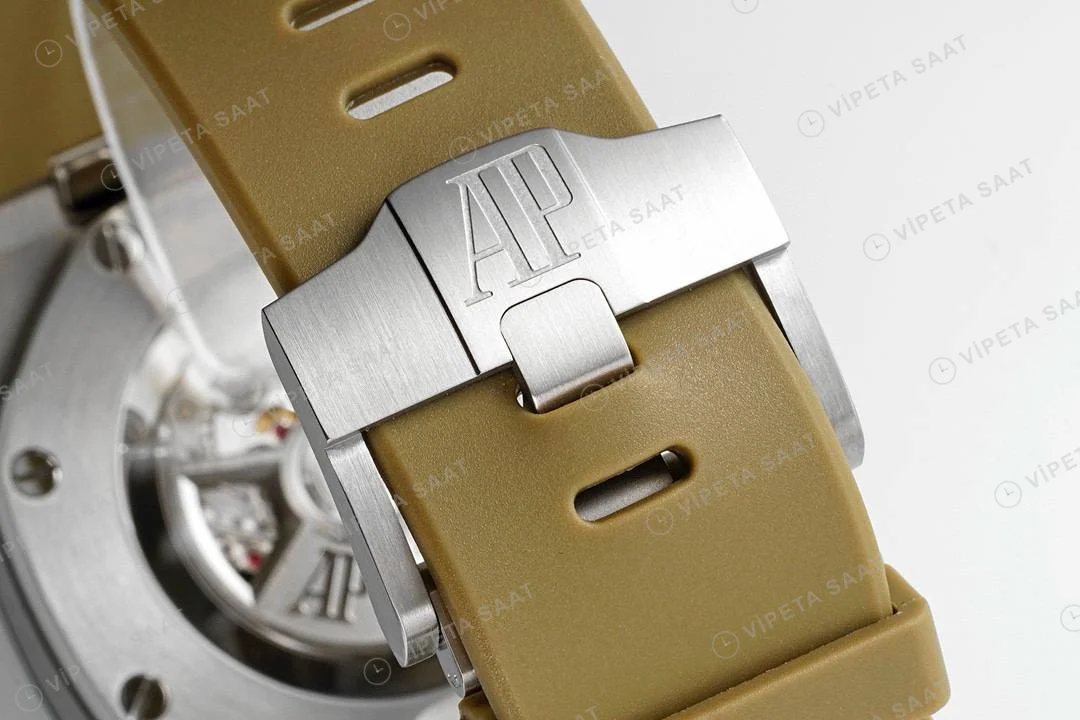 Audemars Piguet 26420 Royal Oak Offshore Selfwinding Chronograph 44mm Super Clone ETA Saat detay 4