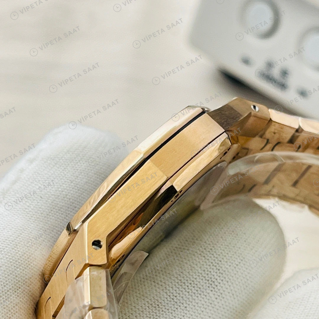 Audemars Piguet Royal Oak Siyah Kadran Gold 41mm Super Clone ETA Eta Saat detay 11