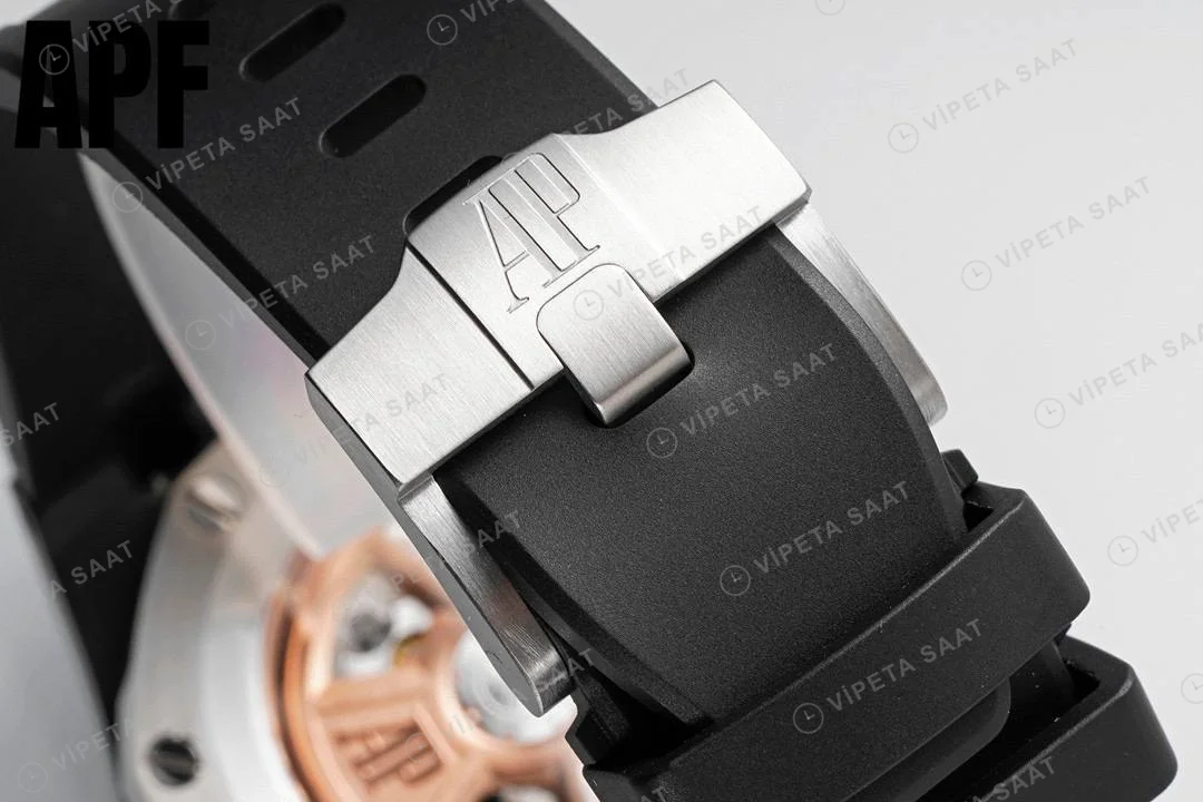 Audemars Piguet Royal Offshore Chronograph 44 Black Super Clone ETA Saat detay 10