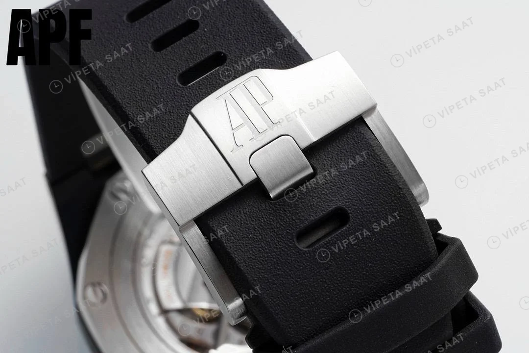 Audemars Piguet Royal Offshore Chronograph Germany Edition Black Super Clone ETA Saat detay 4