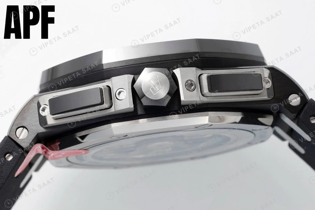Audemars Piguet Royal Offshore Chronograph Germany Edition Black Super Clone ETA Saat detay 9