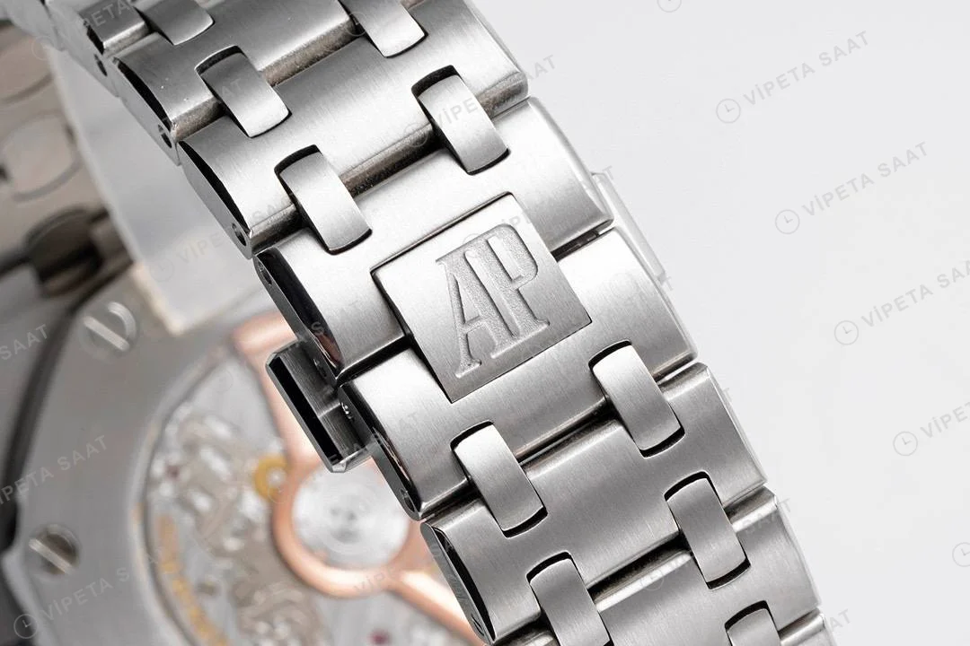 Audemars Piguet Royal Silver Chronograph 44mm ETA Saat detay 9