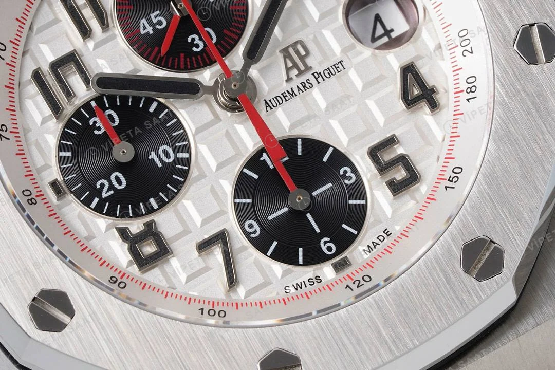 Audemars Piguet White Dial Silver Chronograph 44mm ETA Saat detay 6