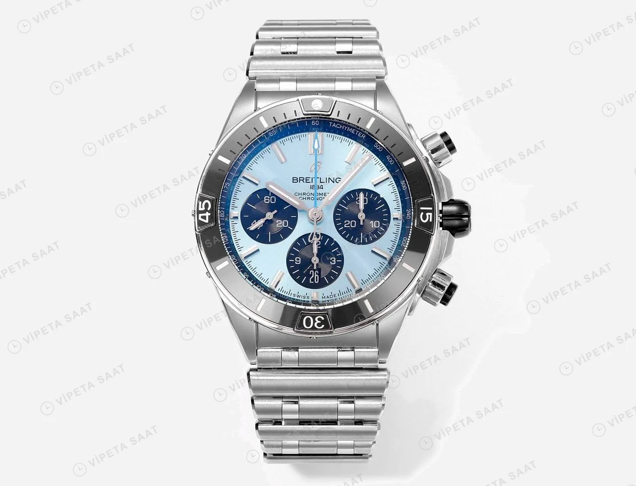 Breitling Chronomat B01 42 Buz Mavisi Kadran Rose Gold PB0136251C1S1 Super Clone ETA Saat karşıdan görünüm