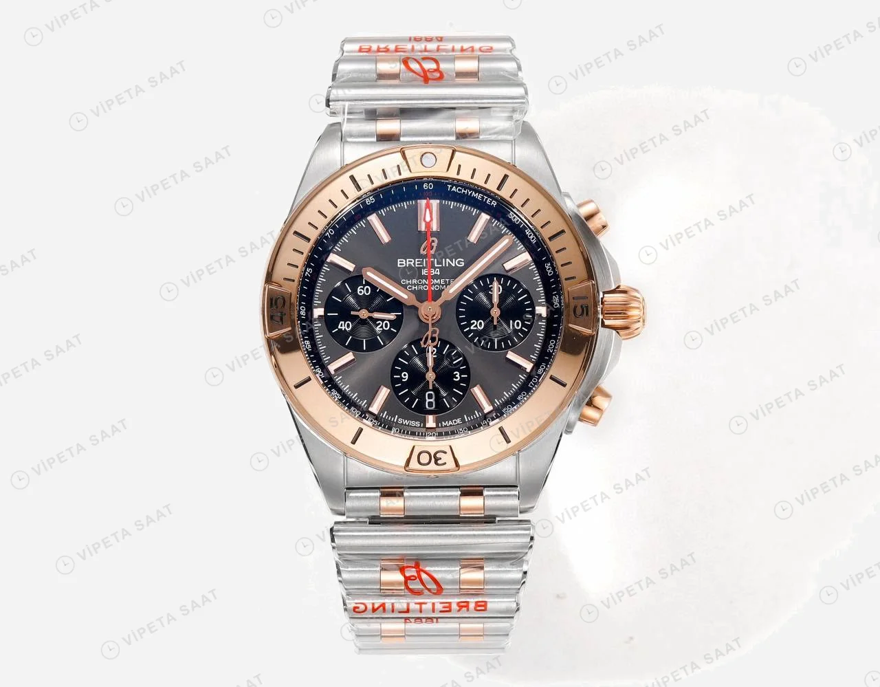 Breitling Chronomat B01 42 Çelik Rose Gold Antrasit Kadran UB0134101B1U1 Super Clone ETA Saat karşıdan görünüm