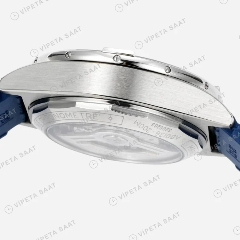 Breitling Super Chronomat B01 44 Mavi Pırlanta detay 3