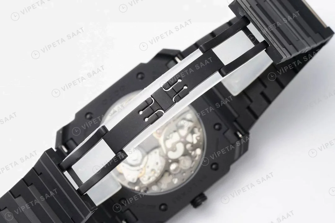 Bvlgari Octo Finissimo Siyah Seramik Super Clone ETA Saat detay 8