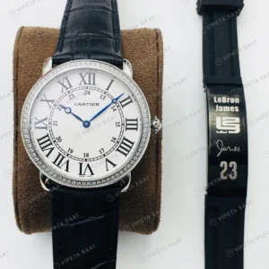 Cartier Ronde Beyaz Kadran Taşlı Bezel Çelik Super Clone ETA Eta Saat karşıdan görünüm