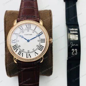 Cartier Ronde Beyaz Kadran Taşlı Bezel Gold Super Clone ETA Eta Saat karşıdan görünüm