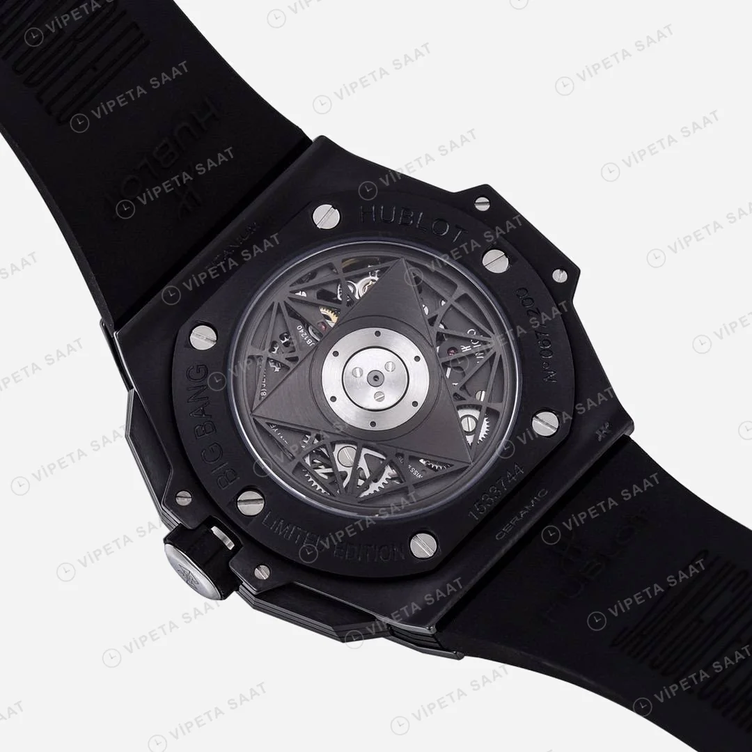 Hublot Big Bang Sang Bleu Black Ceramic 45mm Super Clone ETA Saat detay 8
