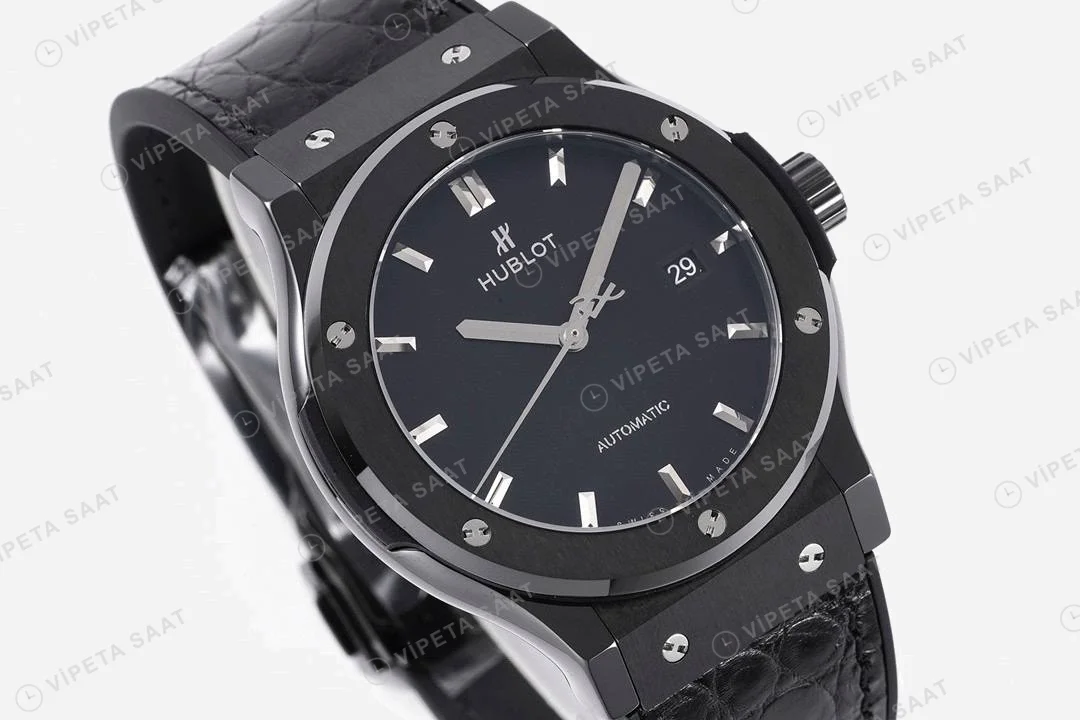 Hublot Classic Fusion Black Ceramic 42mm Super Clone ETA Saat görsel