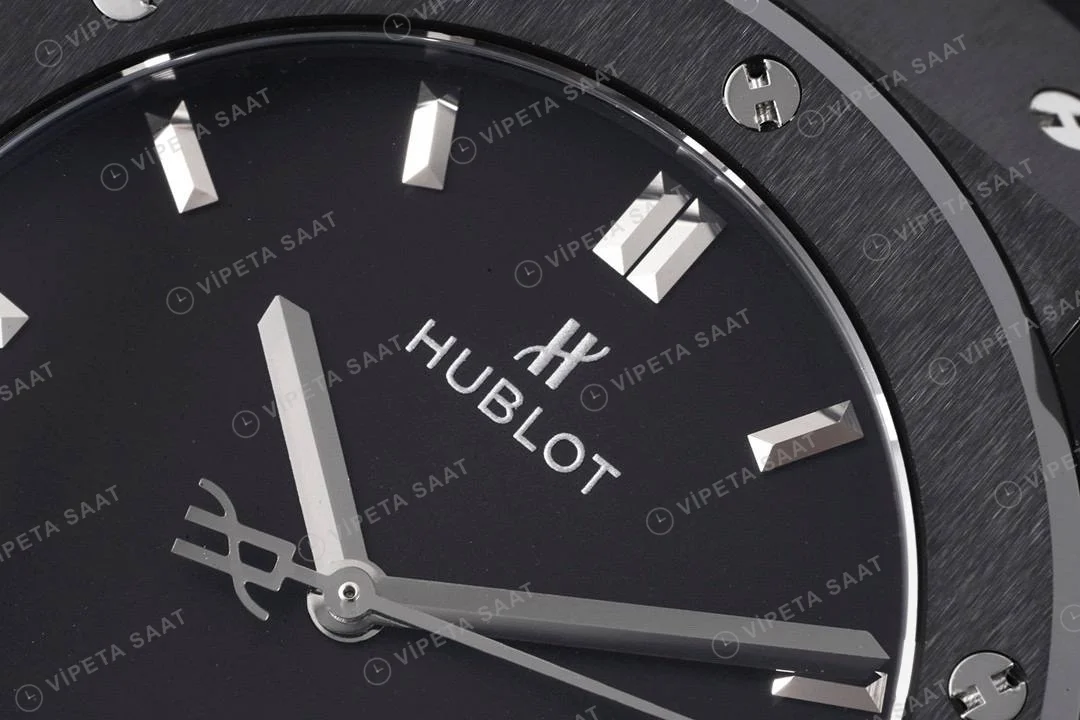 Hublot Classic Fusion Black Ceramic 42mm Super Clone ETA Saat detay 3