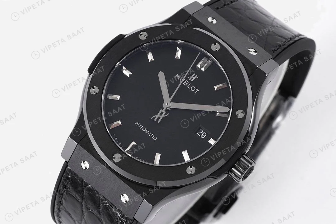 Hublot Classic Fusion Black Ceramic 42mm Super Clone ETA Saat detay 7