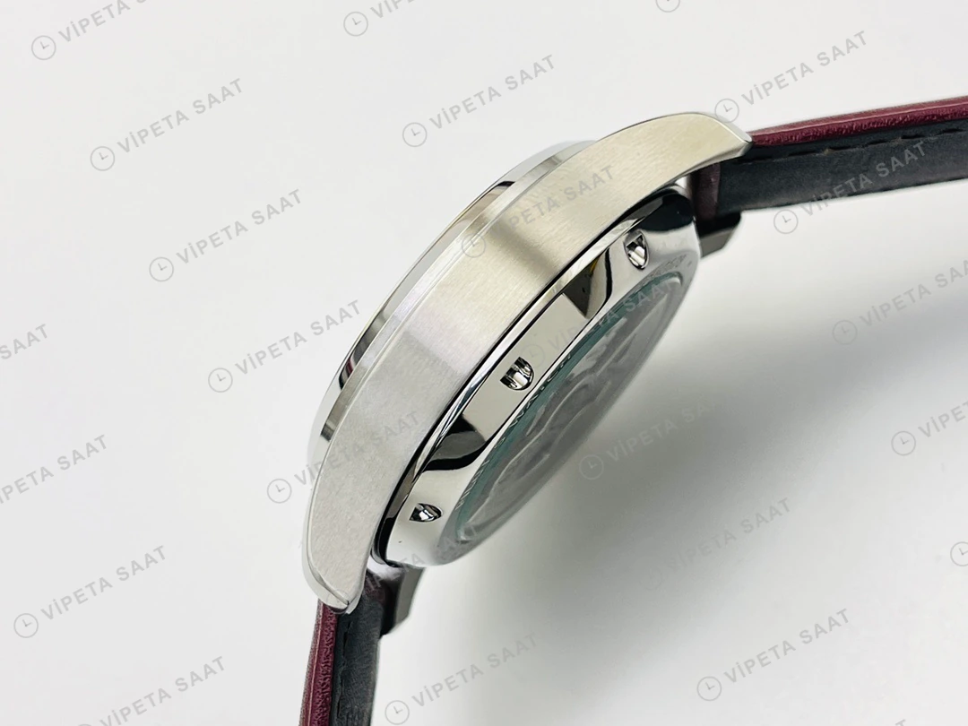 IWC Pilot Kronograf Kırmızı Kadran Çelik Deri Kordon Super Clone ETA Eta Saat detay 8