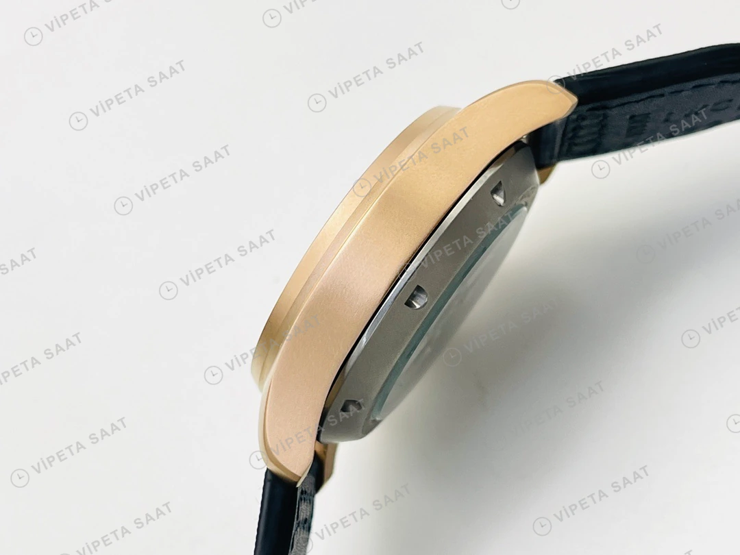 IWC Pilot Kronograf Mavi Kadran Gold Deri Kordon Super Clone ETA Eta Saat detay 7