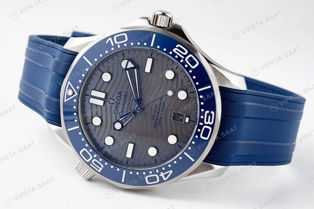 Omega Seamaster Diver 300M Gri Kadran Mavi Silikon Kayış Super Clone ETA Saat detay 6
