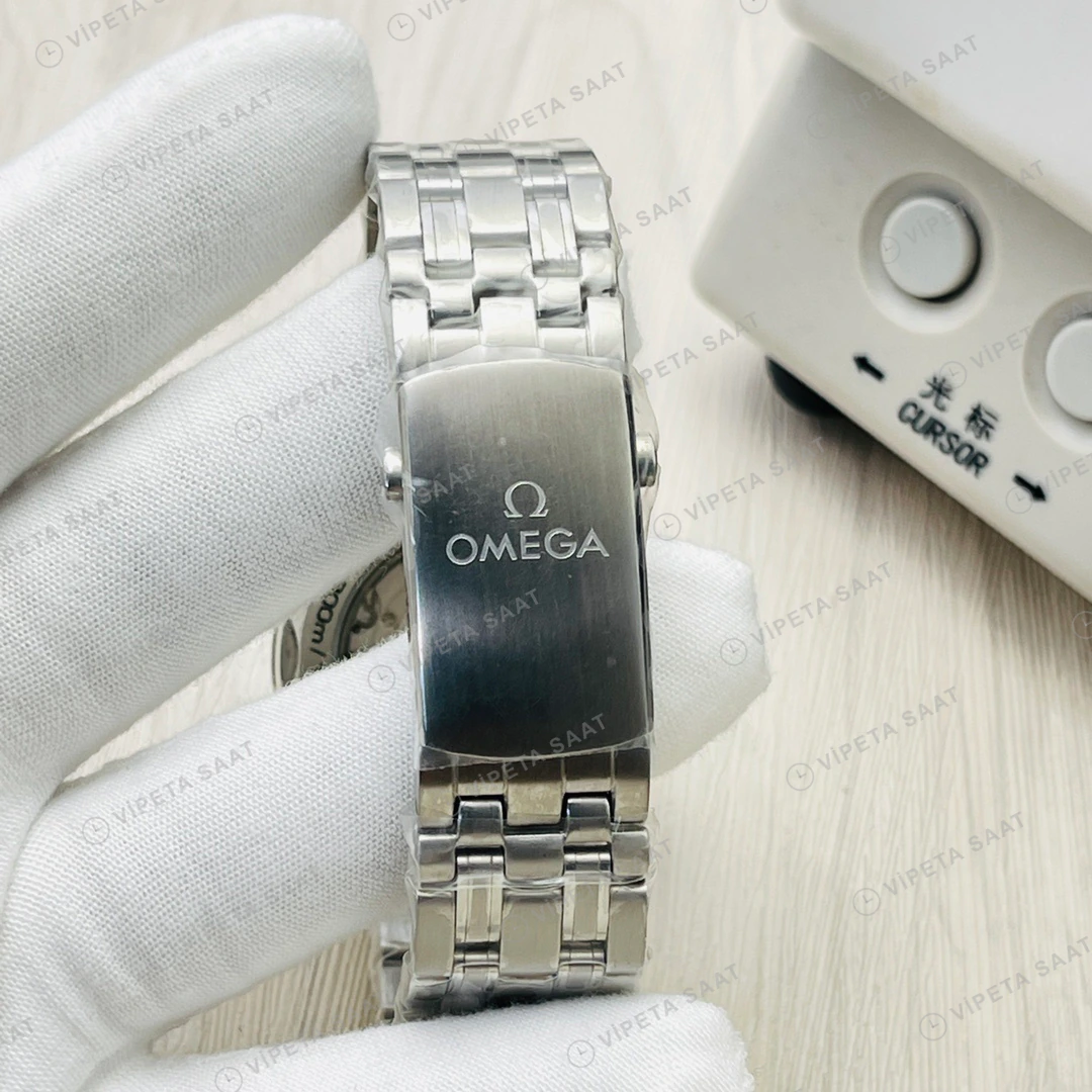Omega Seamaster Diver 300M Mavi Kadran Çelik 42mm Super Clone ETA Eta Saat detay 3