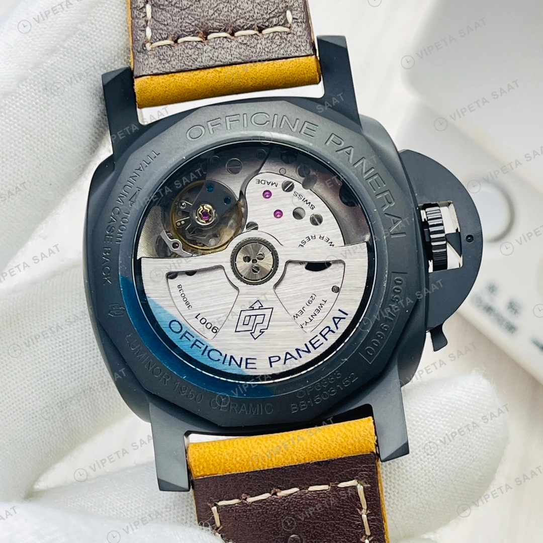 Panerai Luminor GMT Ceramica Siyah Kadran Kauçuk Kordon Super Clone ETA Eta Saat detay 3