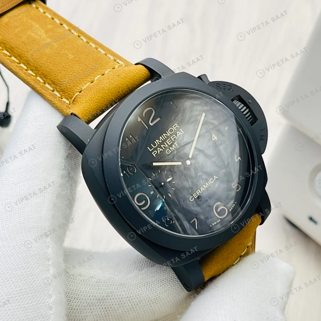 Panerai Luminor GMT Ceramica Siyah Kadran Kauçuk Kordon Super Clone ETA Eta Saat detay 8