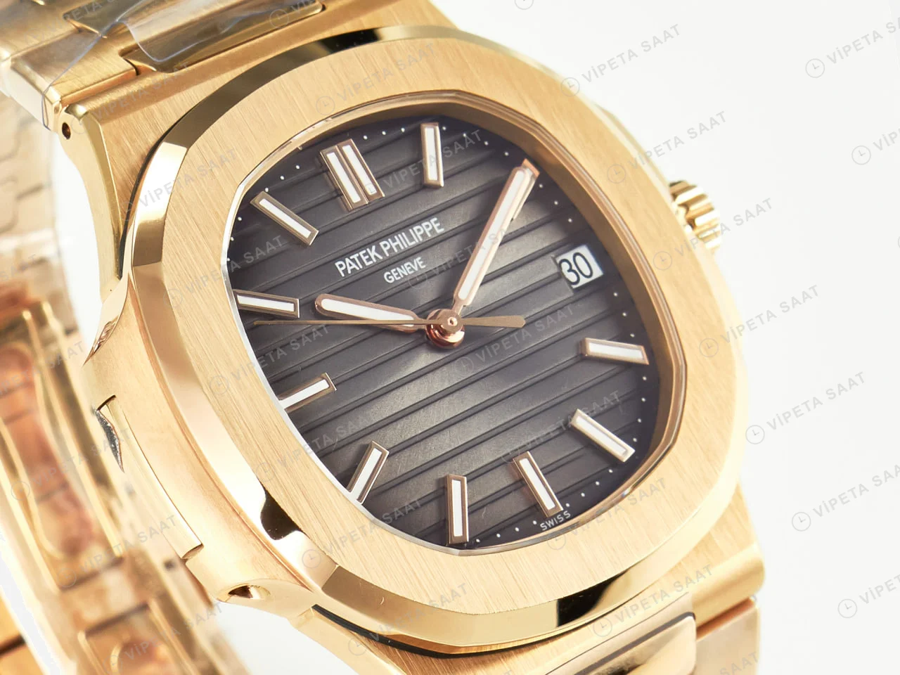 Patek Philippe 5711 Rose Nautilus 3k Factory Super Clone Eta Saat detay 3
