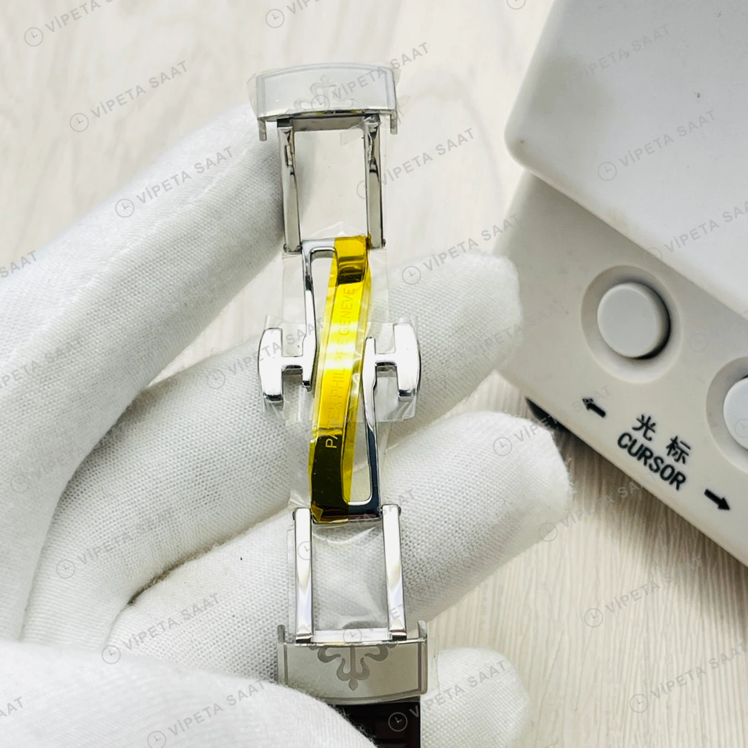 Patek Philippe Aquanaut Kahve Kadran Taşlı Bezel Çelik Kauçuk Kordon Super Clone ETA Eta Saat detay 3