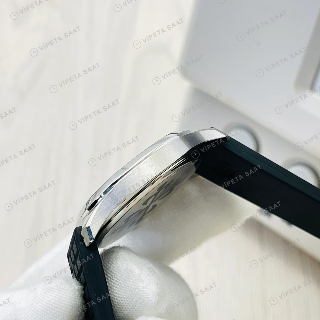 Patek Philippe Aquanaut Siyah Kadran Taşlı Bezel Çelik Kauçuk Kordon Super Clone ETA Eta Saat detay 4