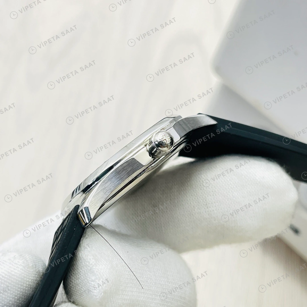 Patek Philippe Aquanaut Siyah Kadran Taşlı Bezel Çelik Kauçuk Kordon Super Clone ETA Eta Saat detay 7