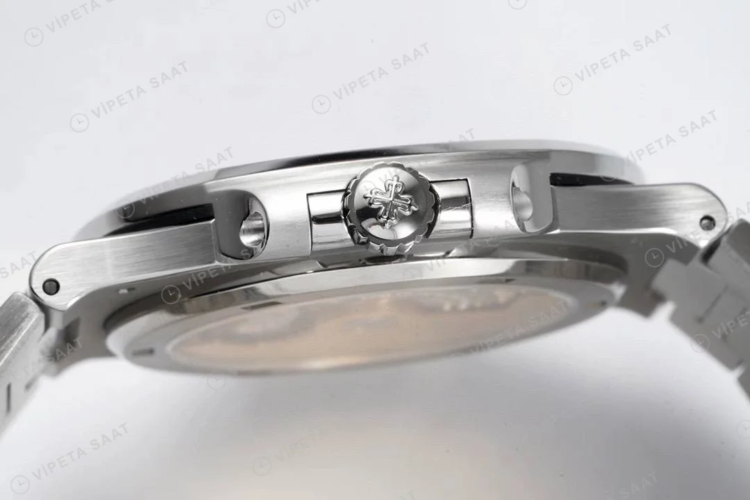 Patek Philippe Nautilus 5711-1300A-001 Blue BAGET Super Clone Eta Saat detay 6