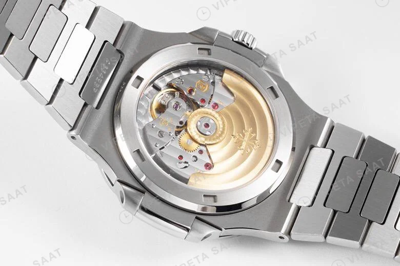 Patek Philippe Nautilus 5711-1300A-001 Green BAGET Super Clone Eta Saat detay 5