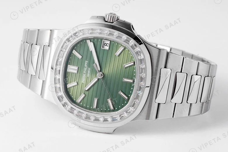 Patek Philippe Nautilus 5711-1300A-001 Green BAGET Super Clone Eta Saat detay 8