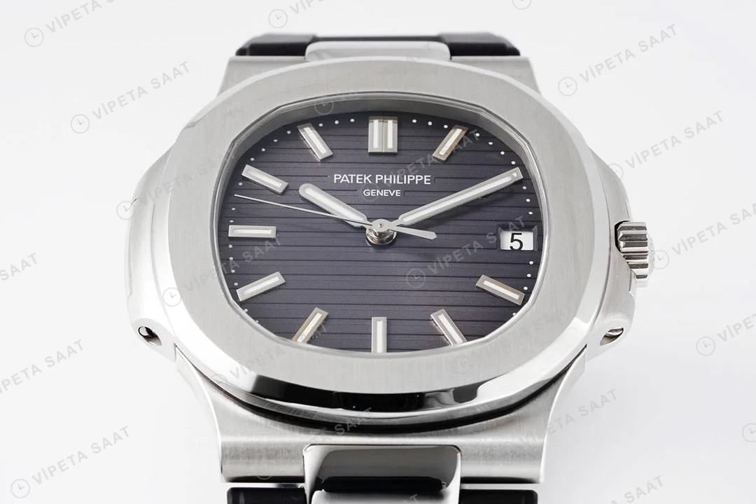 Patek Philippe Nautilus 5711 Kahve Silikon Kordon Super Clone PPF Factory Saat Eta Saat detay 4