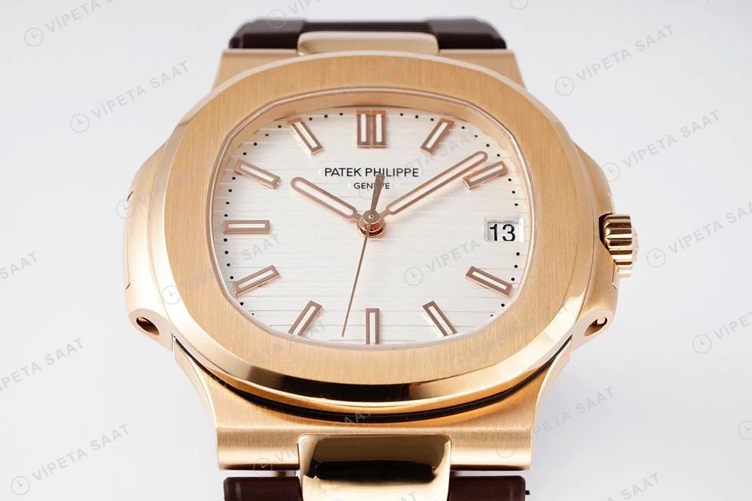Patek Philippe Nautilus 5711 Kahve Silikon Kordon Super Clone PPF Factory Saat Eta Saat detay 41