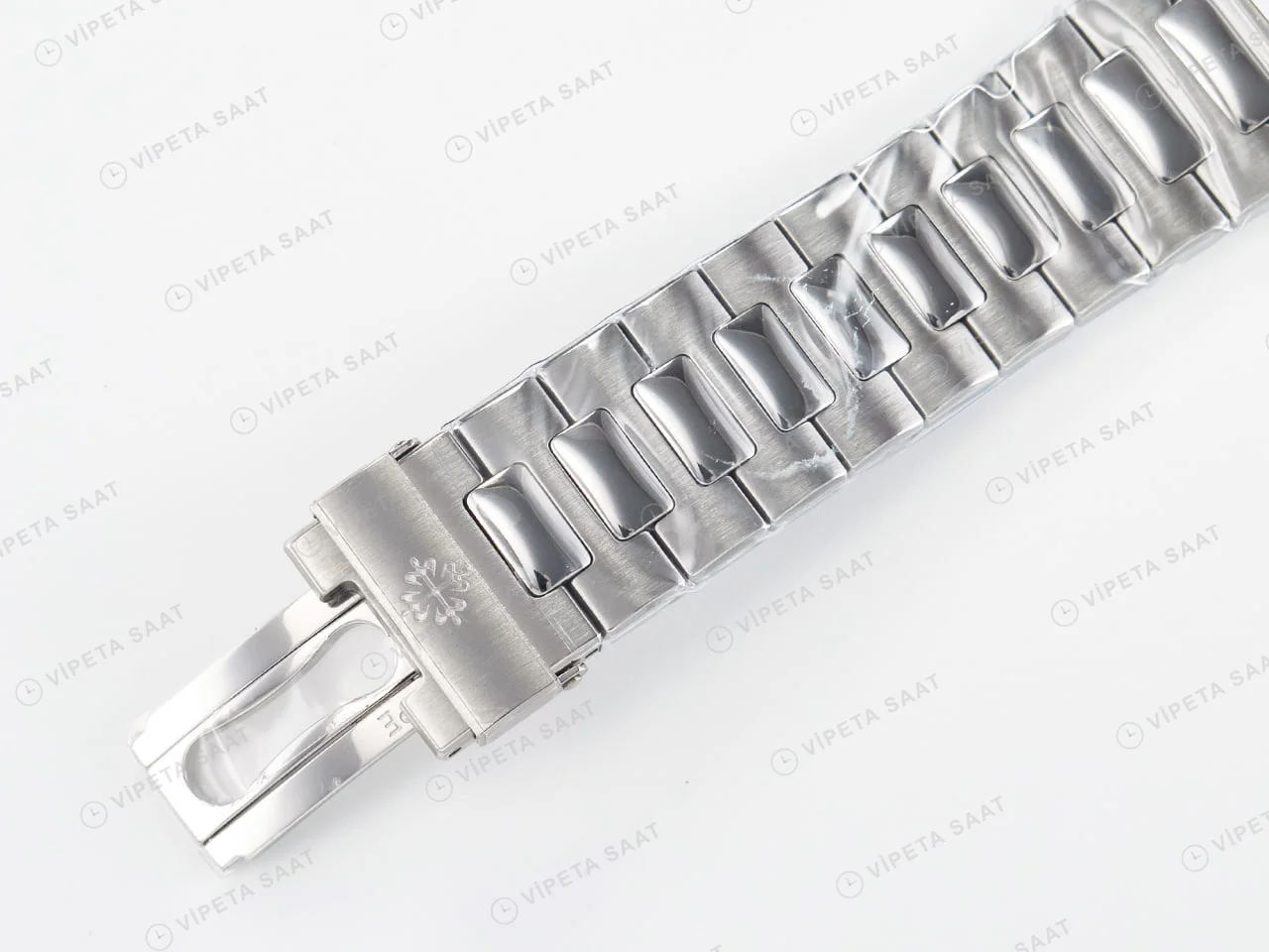 Patek Philippe Nautilus 5711 Yeşil Kadran Baget 3k Factory Super Clone Eta Saat detay 22