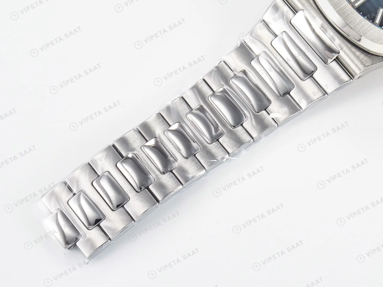 Patek Philippe Nautilus 5711 Yeşil Kadran Baget 3k Factory Super Clone Eta Saat detay 8