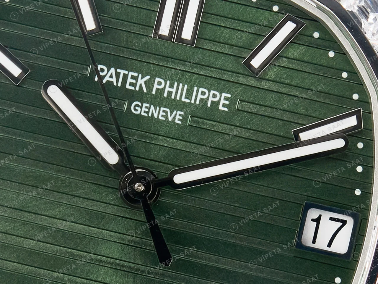 Patek Philippe Nautilus 5711 Yeşil Kadran Baget 3k Factory Super Clone Eta Saat detay 9