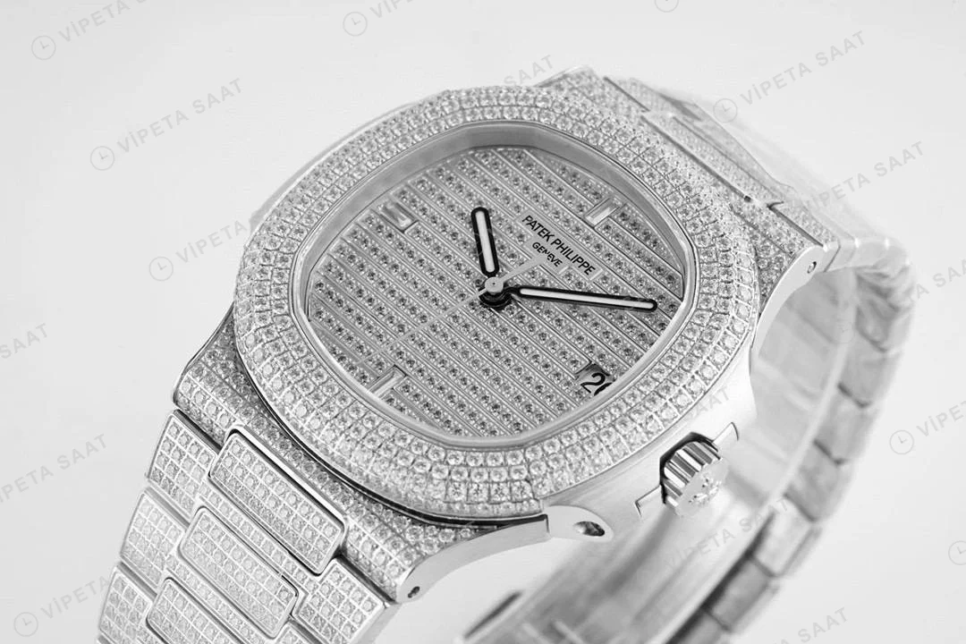 Patek Philippe Nautilus 5711Full Taşlı Super Clone Eta Saat detay 8