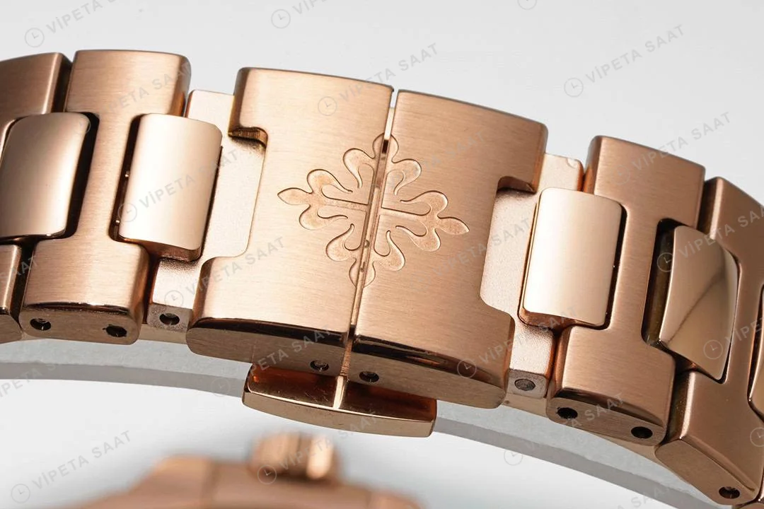 Patek Philippe Nautilus 5712 Rose Çelik Kordon Super Clone Eta Saat detay 6