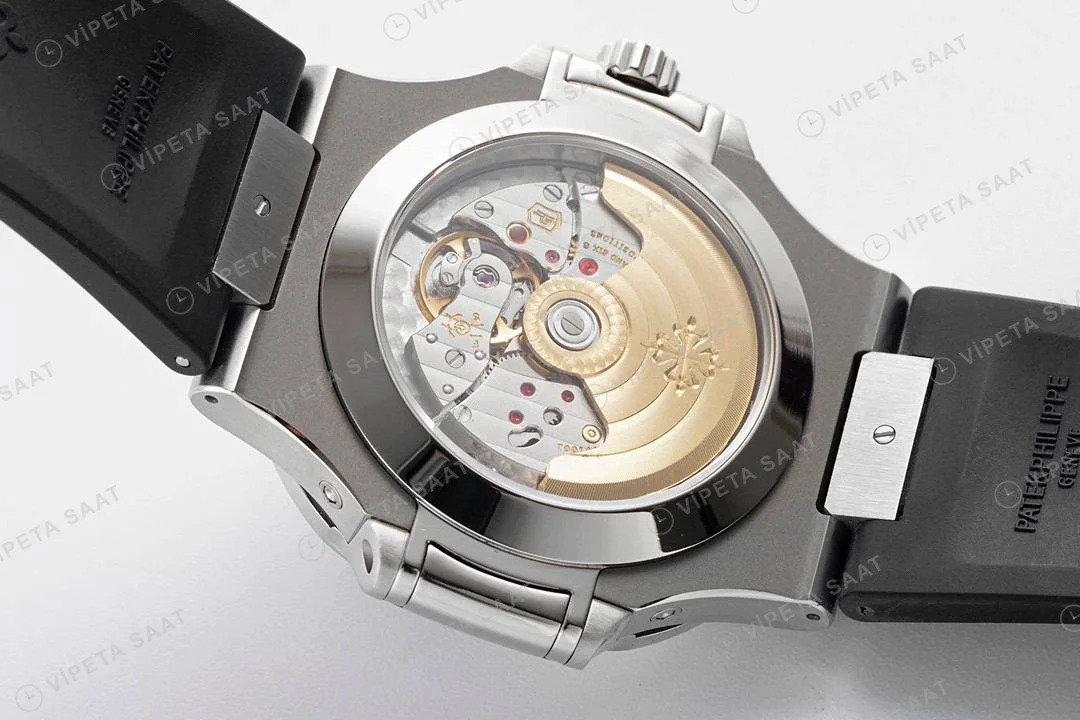 Patek Philippe Nautilus 57261A-001 Silikon Kodon Super Clone ETA Siyah Saat detay 5