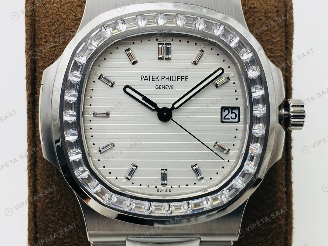Patek Philippe Nautilus Beyaz Kadran Taşlı Bezel Çelik Super Clone ETA Eta Saat yan görünüm