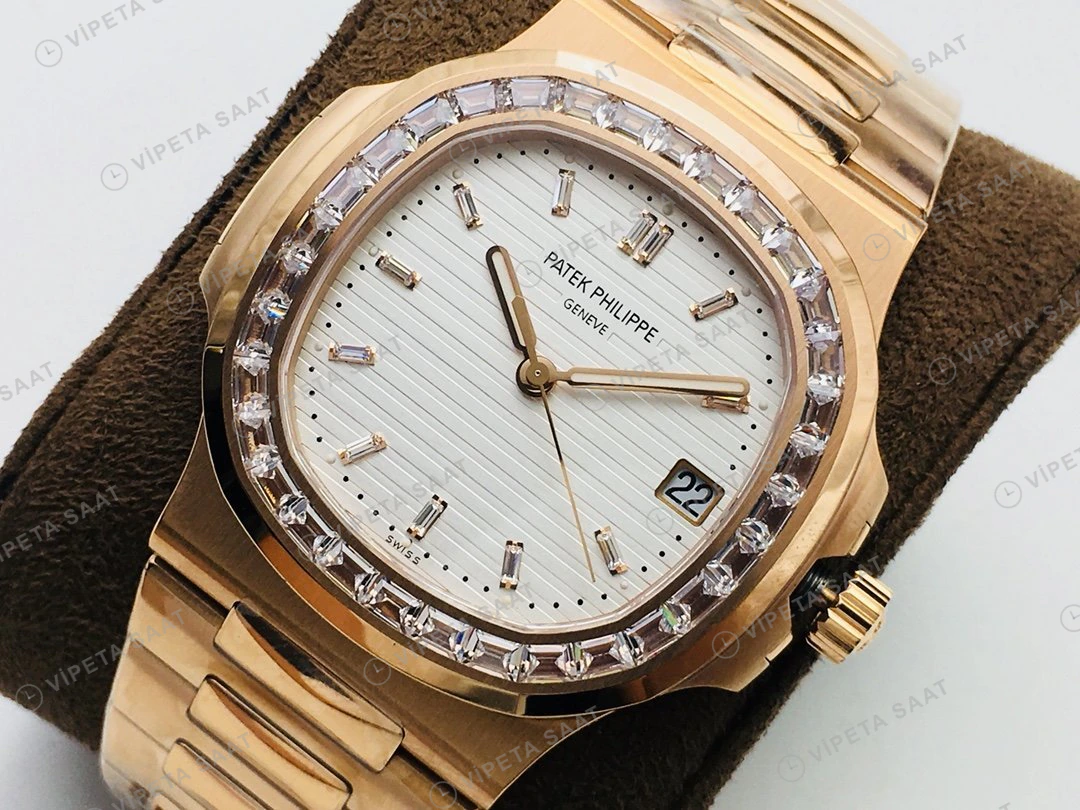 Patek Philippe Nautilus Beyaz Kadran Taşlı Bezel Gold Super Clone ETA Eta Saat detay 8