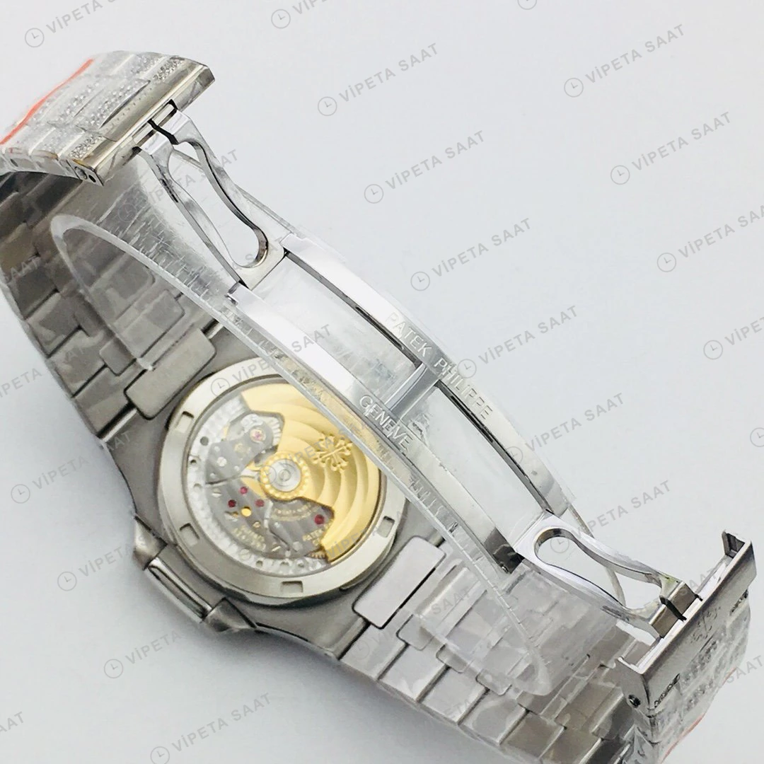 Patek Philippe Nautilus Beyaz Kadran Taşlı Çelik Super Clone ETA Eta Saat detay 3