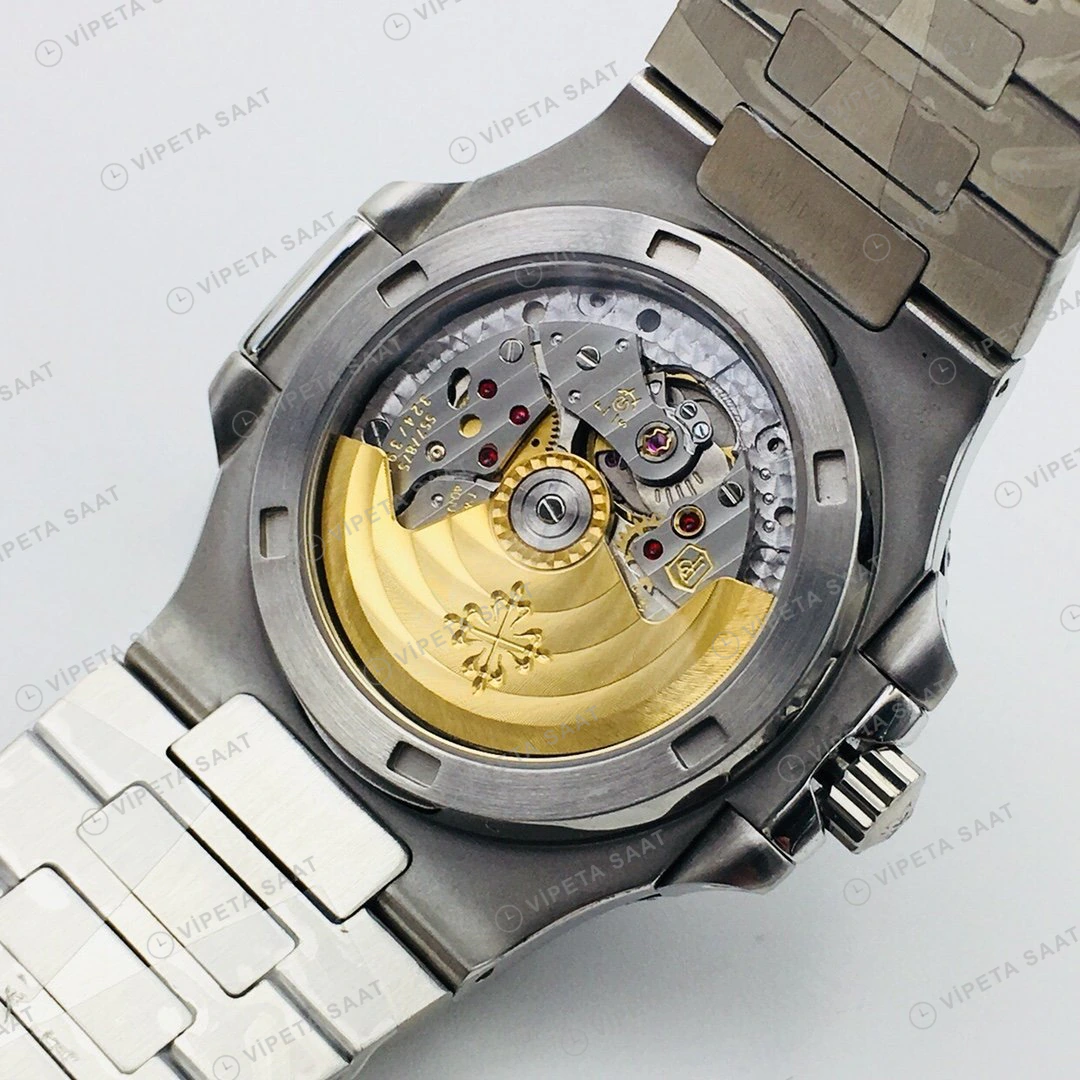 Patek Philippe Nautilus Beyaz Kadran Taşlı Çelik Super Clone ETA Eta Saat detay 5